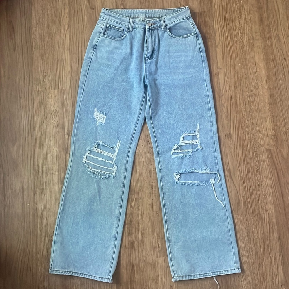 Romwe wide leg ripped jeans